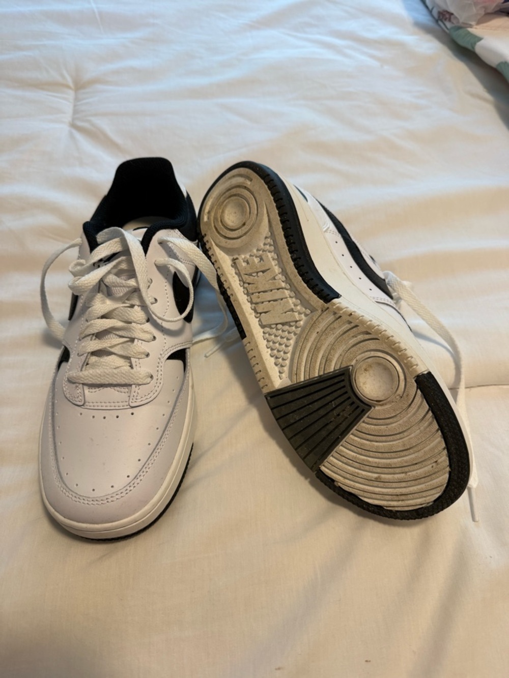 Nike Court Vision Low Women’s Size 8.5 Shoes